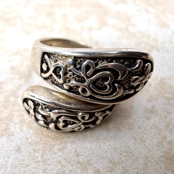 R.J. Graziano Sterling Silver Wrap Ring Size 5 Adjustable Floral Heart - Picture 5 of 5